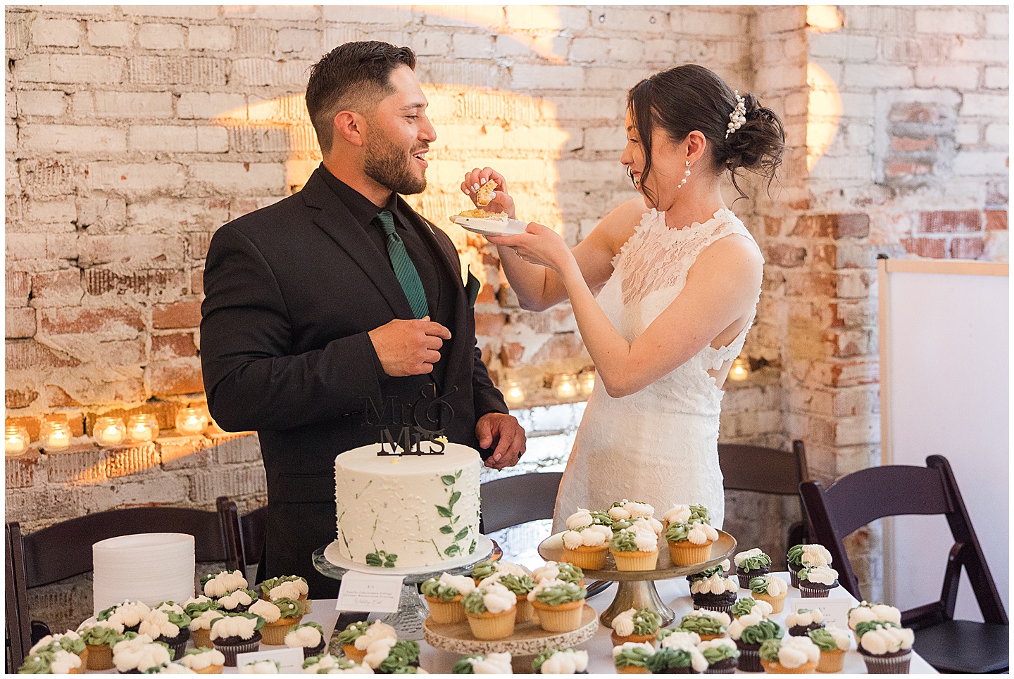 Intimate Wenatchee June Wedding at the Host, emerald green and white accents